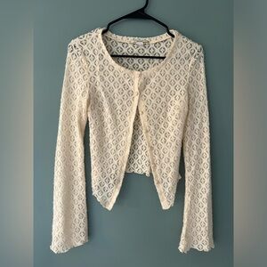 UO Kimchi Blue Cottagecore Bell Sleeve Lettuce Hem Cardigan - size (S)